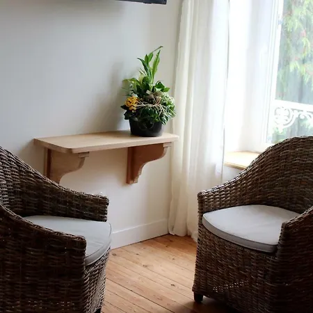 Safraniere De La Venelle Du Moulin Jort