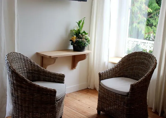 Safraniere De La Venelle Du Moulin Jort